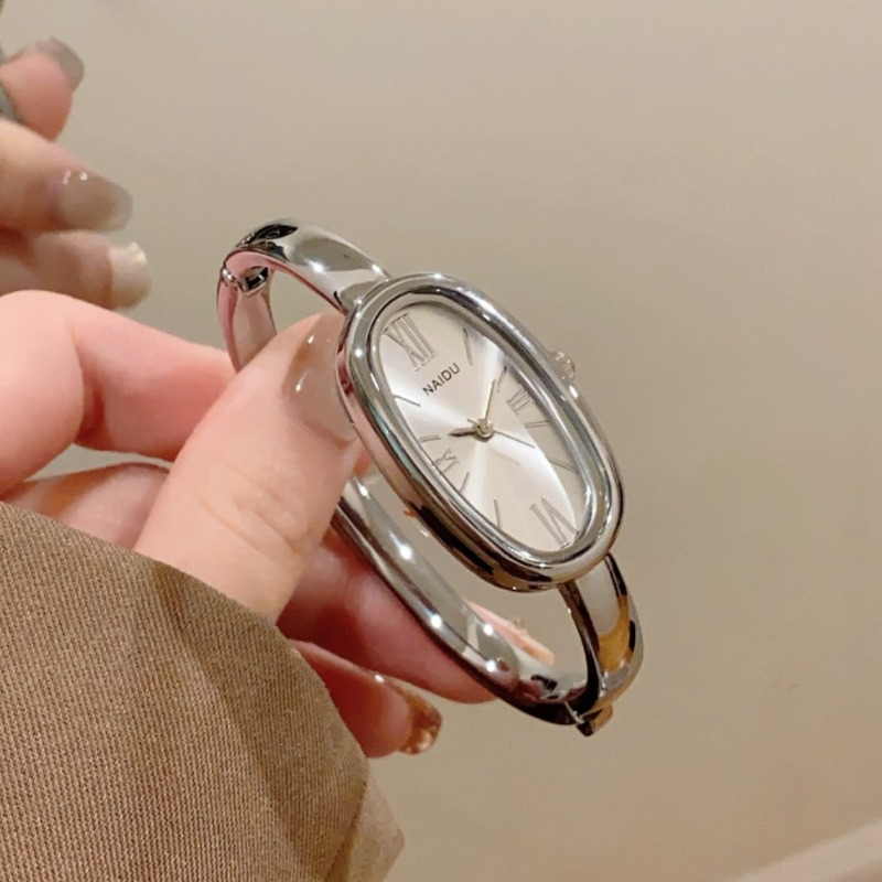 High-end Women's Roman Scale Q - Quiet Luxury Watch review and price